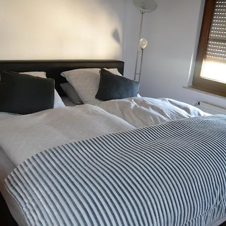 Ferienwohnung Zum Dorfkrug Punderich/ Mosel *